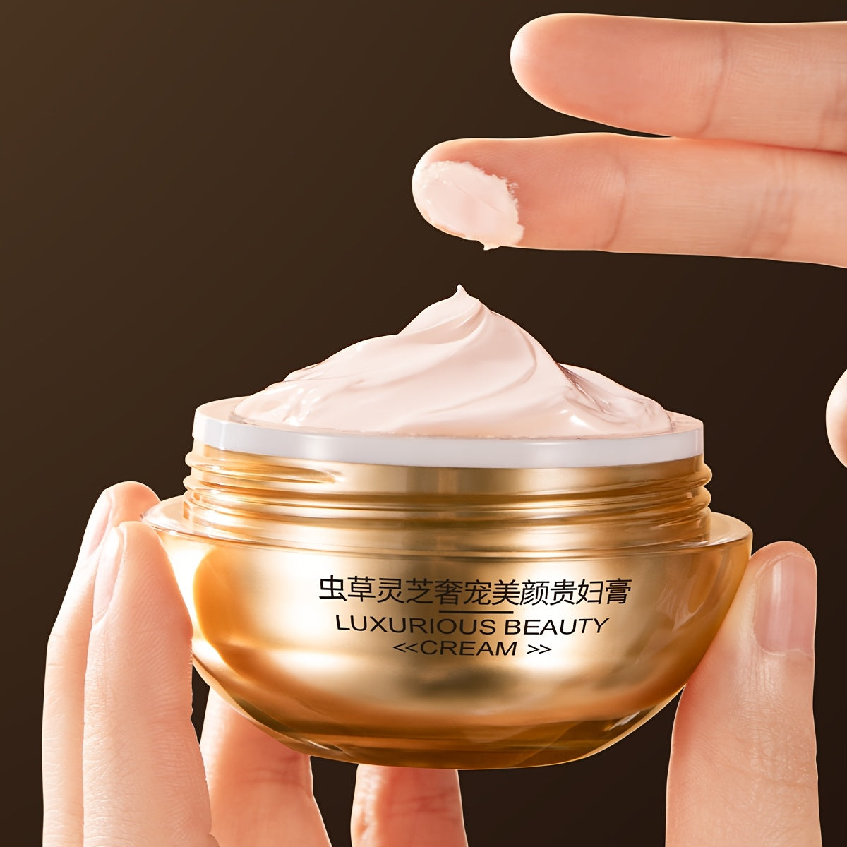 Lightweight Herbal Moisturizing Cream