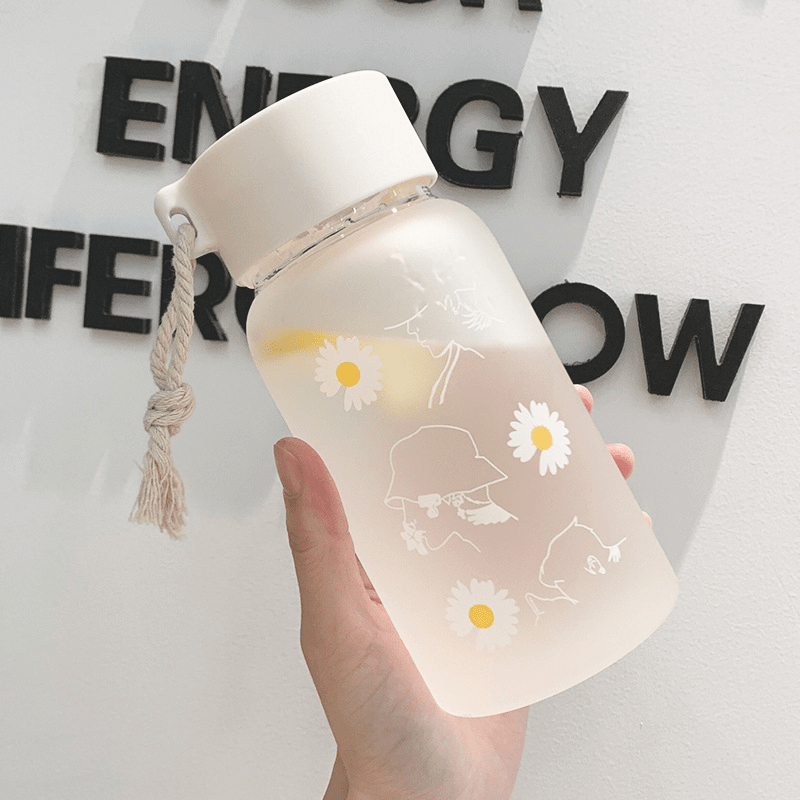 Daisy Frosted Water Bottle