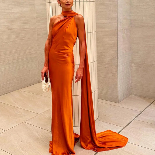 VEITCHE Sleeveless Halter Party Gown